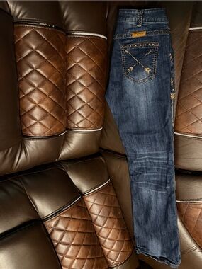 TUFF cowgirl Jeans with Embroidered Accent